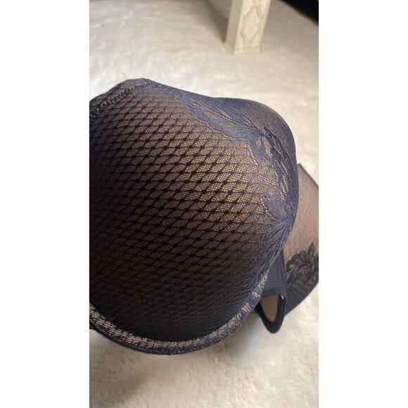 Convertible Bra by Natori - Picture 6 of 11